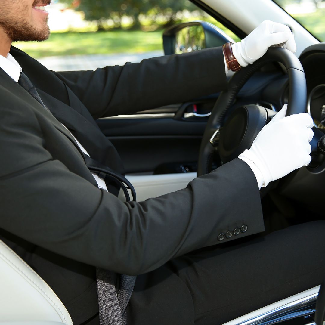 Read more about the article Evening Car Hire